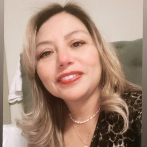 Meet your Posher, Jeaneth